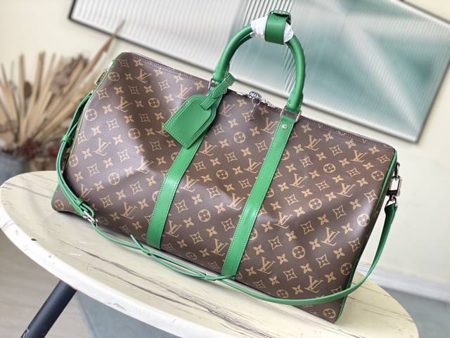 690 顶级原单 M46774 本款Keepall Bandouliere50旅行袋选用Monogram Macassar帆布，为侧带，名牌、织物内村和顶部皮革