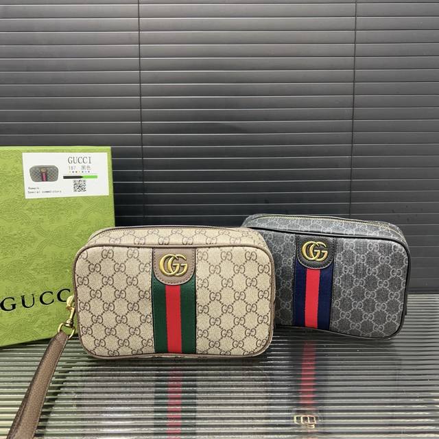 P140 Gucci 古奇 Savoy 洗漱包 手拿包 化妆包 男女同款 经典百搭 实物拍摄 原厂原版面料 配送防尘袋 礼盒 24 X 15 Cm