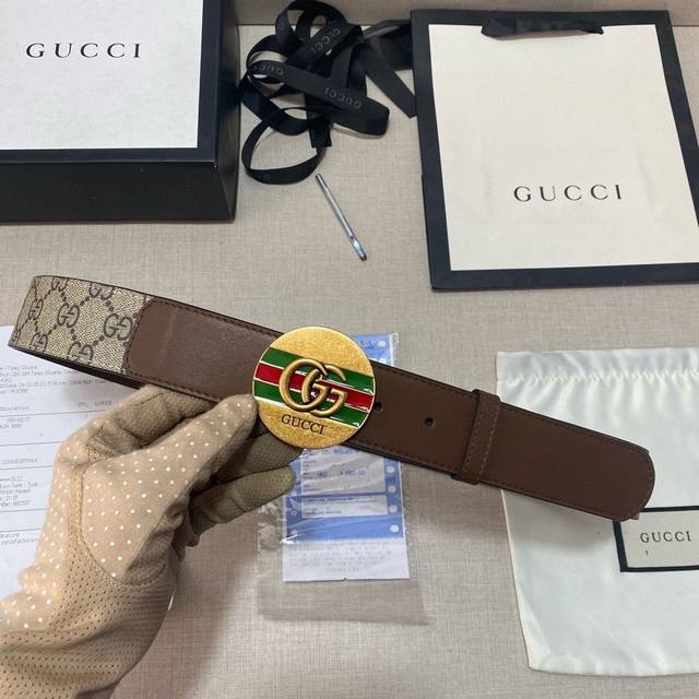 品牌：Gucci P110 等级：原品版质.定制头层牛皮。专柜售典经爆款开模。油精边致 电车脑线 手柔感软.实物拍摄修无饰 上效身果超好.配专柜全包套装.送礼带