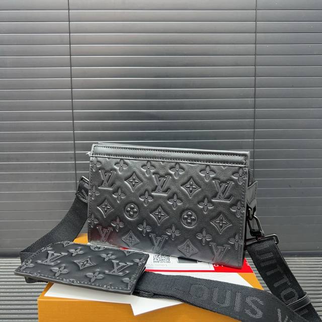 P220 Louisvuitton 路易威登 Gaston Wearable Wallet 二合一手袋 邮差包 多功能斜挎包单肩包 经典百搭 实物拍摄 配送折叠