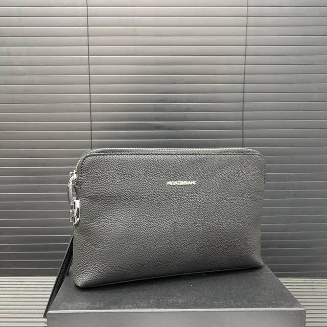 P170 Montblanc 万宝龙 密码锁牛皮手拿包 卡包钱包多功能男包 采用精湛镶嵌细工，实物拍摄 原厂原版面料 配送礼盒 27 X 17 Cm。