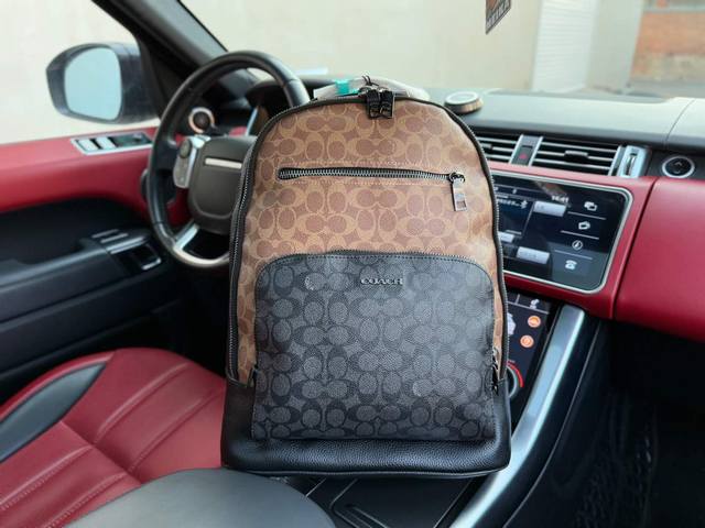 P290 高端货 新款 “Coach 蔻驰”双肩包 Coach蔻驰升级版双肩包 Ethan 32 拼色设计金属徽标拉链开合 涂层帆布 双肩包 大号 男女同款情侣