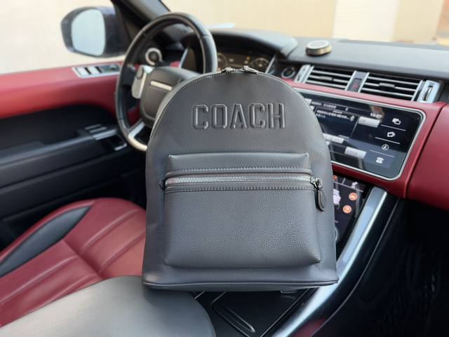P270 高端货 新款 “ Coach ”蔻驰双肩包 Coach蔻驰双肩包 Charter 30 品牌徽标拉链开合 皮革 学生 双肩包 大号 男款 灰色 内设电