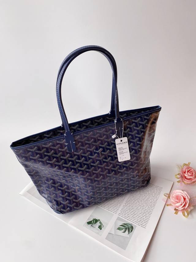 330 Gucci古驰 Artois 购物袋 小号拉链款 Goyard Artois极致简洁又不失大方，为您的日常搭配增添典雅与高贵不仅秉承了纯正的法式摩登气质