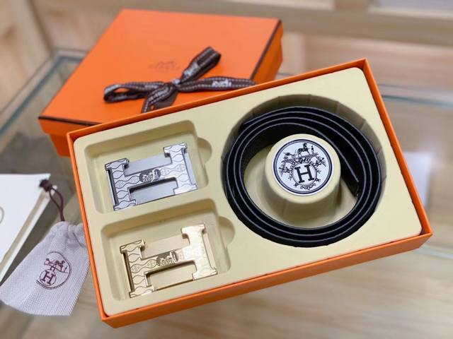 一条带身一个带头 P200 一条皮带两个带头 P280 爱马仕专柜售宽度3.8双扣礼盒套装 牛逼质量一条皮带两个五金换着用钢扣不褪色。纯牛皮 配精钢扣不褪色 时