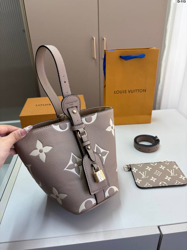 P140 Lv路易斯威登中古水桶包 一只看似中古中矩却又有点标新立异的包。 D-113尺寸17×18折叠盒