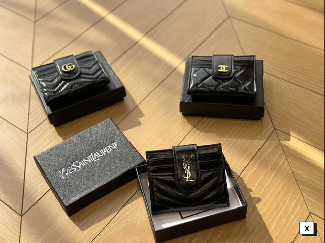 P70配盒 零钱包人手一只