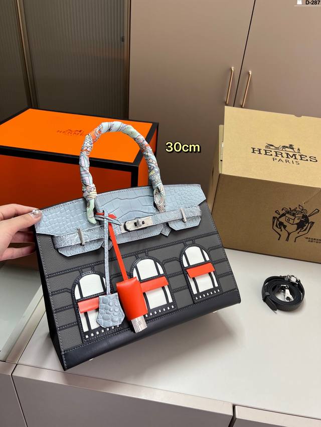 30Cm P370 爱马仕铂金包 背铂金包的季节来啦 30厘米小房子 银扣原版品质 头层牛皮 D-287尺寸20×15 25×20 30×22折叠盒飞机盒 30Cm P370 爱马仕铂金包 背铂金包的季节来啦 30厘米小房子 银扣原版品质 头层牛皮 D-287尺寸20×15 25×20 30×22折叠盒飞机盒