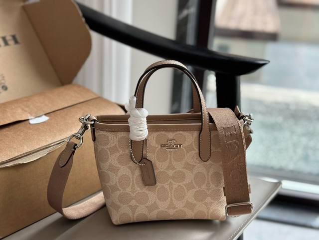 190 配盒 尺寸16.14 蔻驰 Coach City Mini 托特包 容量不容小觑 女人味满满 优雅与时尚并存