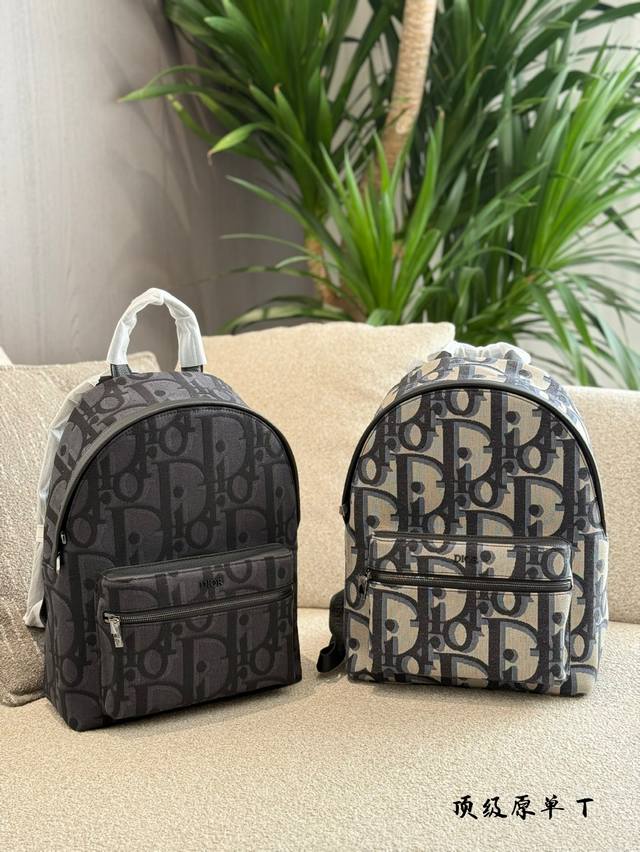 P310 顶级原单 Dior双肩老花细节来咯 1时尚必备: Dior 双肩老花背包S 子今天给大家分享-款超级时尚的Dior双肩老花背包这款背包已经成为时尚界的