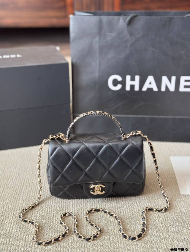 头层牛皮 P290 Chanel 25C 早春系列 上身满满的惊喜 高级慵懒又随性 彻底心动的一只 Size：18 14Cm