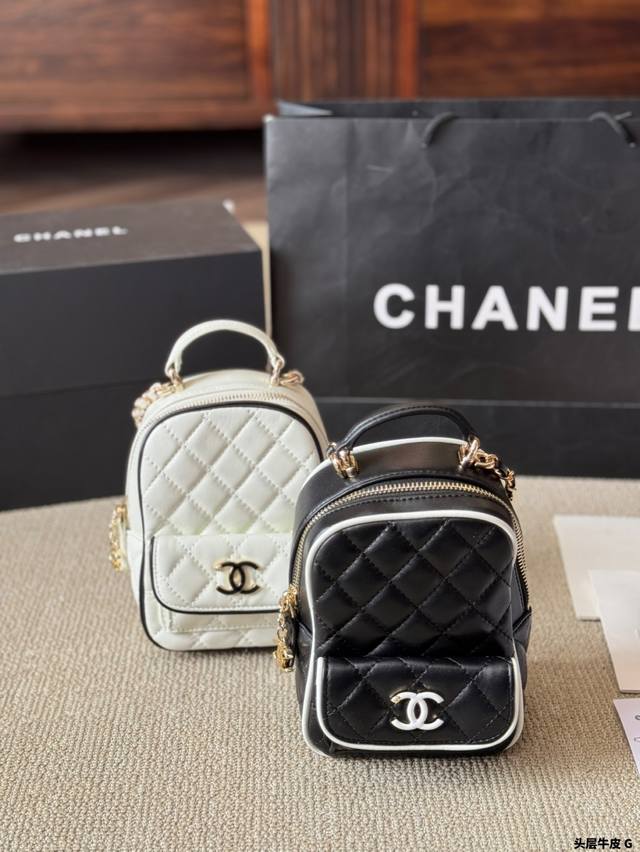 头层牛皮 P290 Chanel 25P配色Mini小书包 上身满满的惊喜 高级慵懒又随性 彻底心动的一只 Size:18 14Cm 头层牛皮 P290 Chanel 25P配色Mini小书包 上身满满的惊喜 高级慵懒又随性 彻底心动的一只 Size:18 14Cm