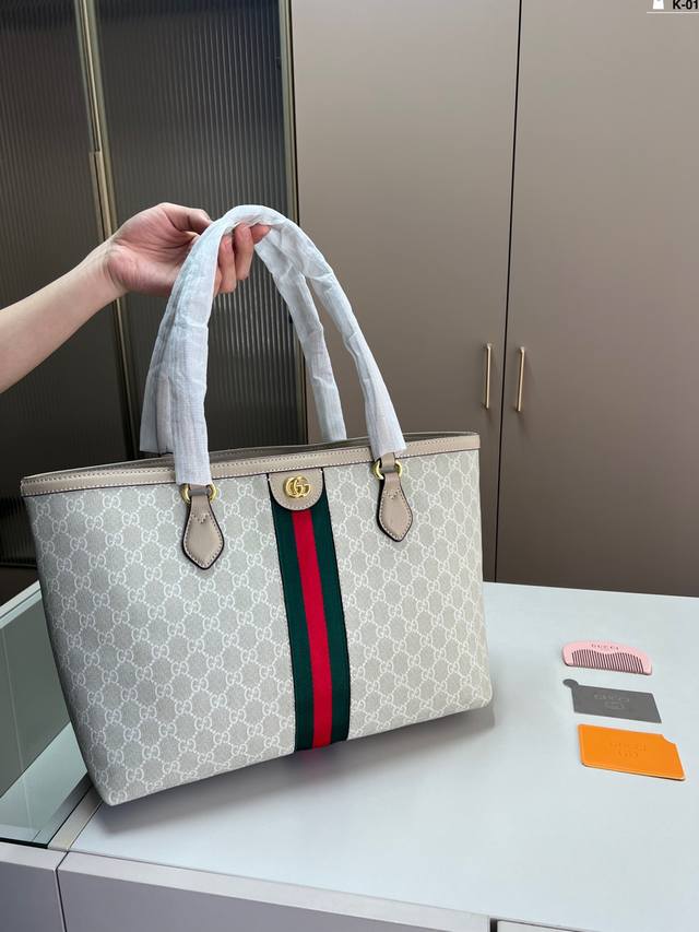 P210 配木梳小镜子 Gucci酷奇Ophidia托特包购物袋 休闲时尚 酷飒十足 K-01尺寸37×27