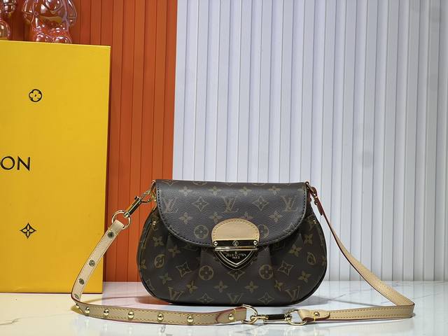 批170 M13617 M46289老花 腋下包元宝包系列 Sunset 手袋聚焦 Monogram Denim 帆布。该材质依托多重工艺制成,营造别致观感,品 批170 M13617 M46289老花 腋下包元宝包系列 Sunset 手袋聚焦 Monogram Denim 帆布。该材质依托多重工艺制成,营造别致观感,品