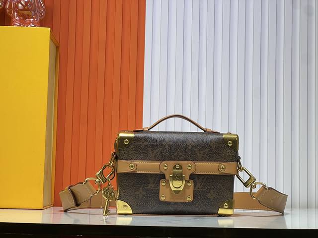 批250升级原版 M11743黑花 M11516黑色 M11535老花 M12686 本款 Soul Trunk 手袋由 Pharrell Williams 匠