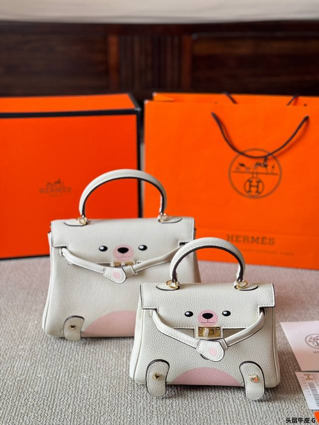 进口头层牛皮 P360/P340 hermes Kelly 最近娱乐圈出镜率最高的一款包包，H家永恒的经典. 凯莉包好随意搭配，不管怎么穿，随便一背都好看 而且