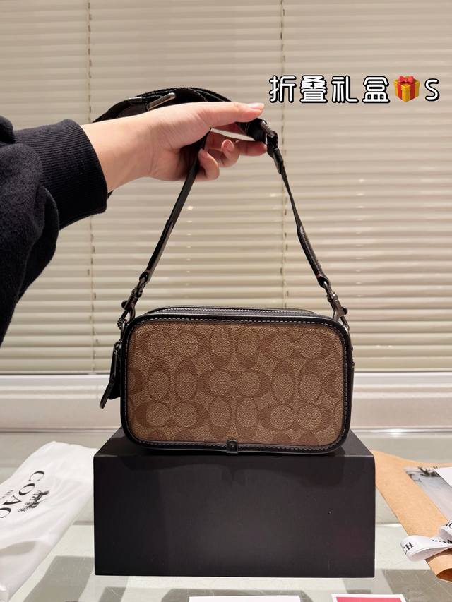 p250 全套包装顶级原单 coach新品男士挎包出货啦 原单Ykk 重工打造代工厂出货 尺寸20.12