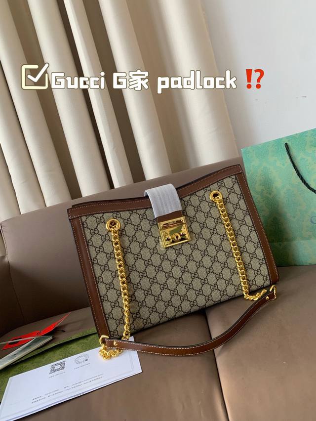 p250 gucci G家 Padlock 当下最火的包，犹如文艺少女的时光宝盒 多了一眼心动~不止貌美 不止方便，全新Padlock还很百搭，越看越好看。 尺