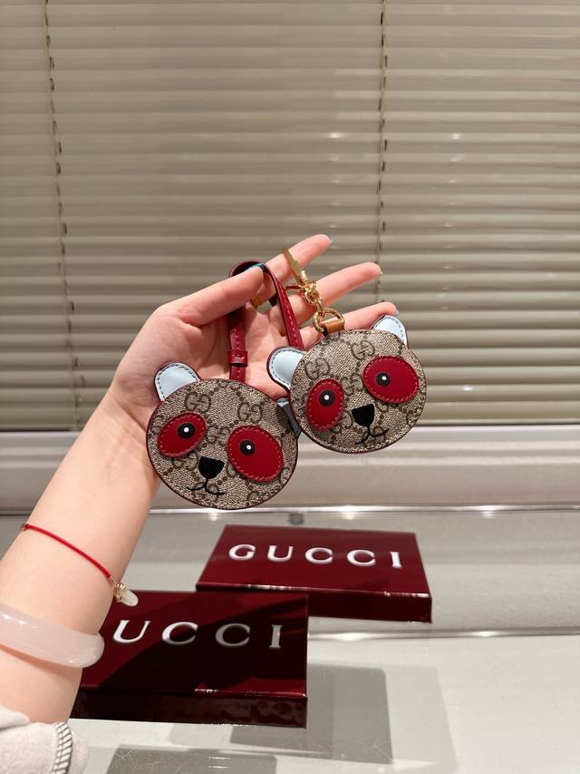 p70 gucci挂件小熊 配礼盒