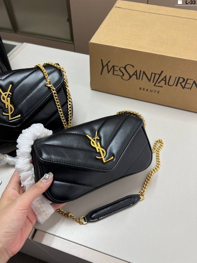 小P190 ysl Loulou手袋 圣罗兰25早春Loulou款式强势回归 搭配滑动式链带可肩背可斜挎L-33尺寸20×11/24×14/30×16折叠盒飞机