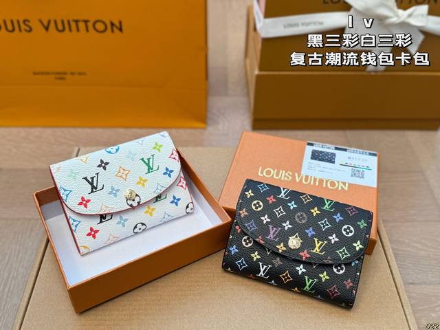 ¥80配盒 lv黑三彩白三彩钱包卡包 钱包我一直喜欢的就是 Lv,因为它的辨识度高而且做工值得信任。而且设计简约,抗磨耐用,送朋友、男友 首选,尺寸11 8 ¥80配盒 lv黑三彩白三彩钱包卡包 钱包我一直喜欢的就是 Lv,因为它的辨识度高而且做工值得信任。而且设计简约,抗磨耐用,送朋友、男友 首选,尺寸11 8