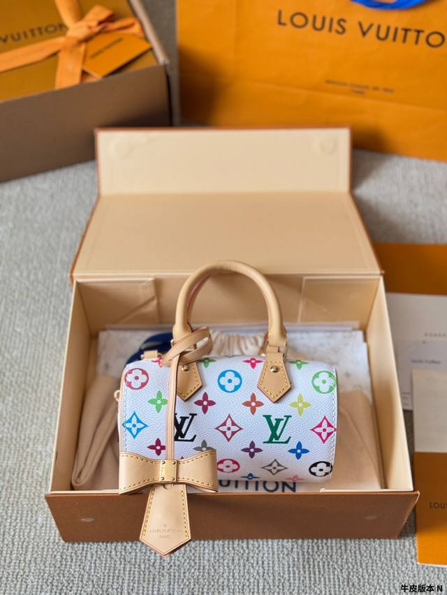 牛皮版本 P220 lv Nano Speedt Dating你以为她是 nano Speedy eate Nano Speedy Dating . 正面平平无