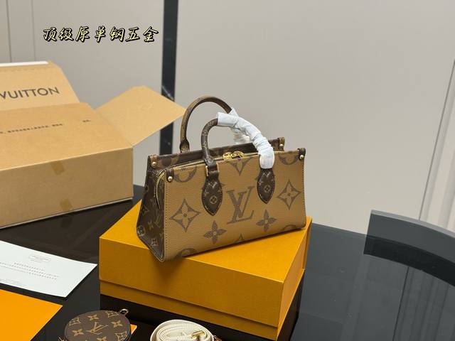 ￥310 配全套包装 size：25.14Cm lv Onthego购物袋 有隐藏的背带设计， 可单肩～可手提 搜索 Lv Onthego丛林新款