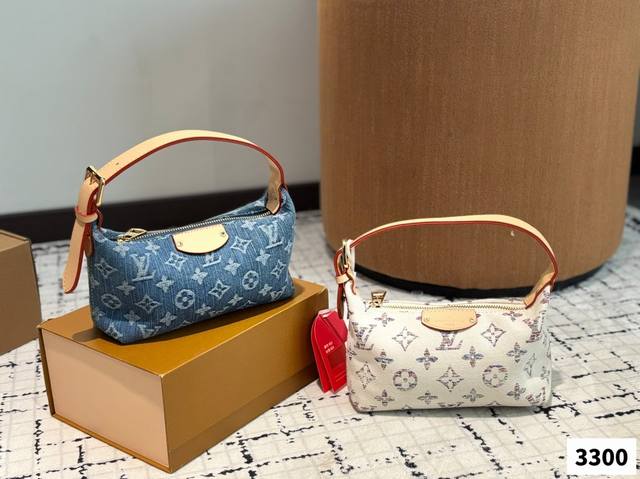 p160 配盒 size：19 11Cm 今年牛仔又出啦 l家丹宁牛仔腋下包！ 念念不忘！[呲牙][呲牙]