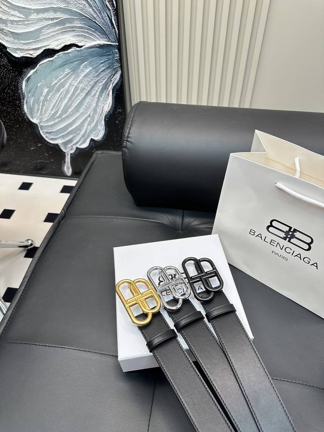 升级版 P160 巴黎世家！ ！高版本！！全钢带头！ 腰带「嘿哈 」 原单牛皮皮带～热门款 皮带里面最火的啦～质量很好 全套包装！五金绝对不褪色 皮带头和专柜一