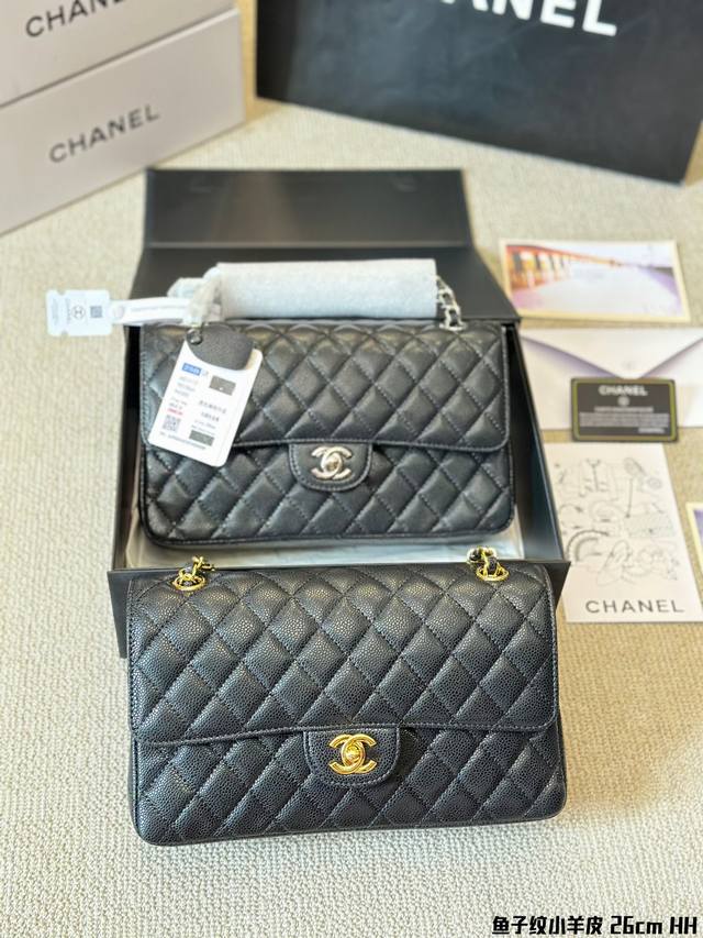 鱼子纹小牛皮 P240 cf Chane*-Cf经典之最 四季必备的原单系列“女神包”名媛超爱时尚宠儿 拥有超久历史 女人们的挚爱法宝 简约优雅凸显气质 不论单