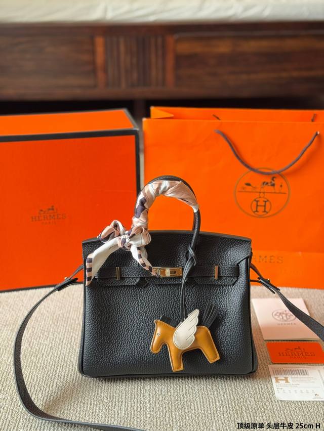 顶级原单 纯牛皮 P390 独家经典火爆出货 纯皮 里外纯皮!集万千宠爱与一身 爱马仕·Birkin铂金包 专柜万年不下架 原厂激光五金 各路时尚主播/网红/明 顶级原单 纯牛皮 P390 独家经典火爆出货 纯皮 里外纯皮!集万千宠爱与一身 爱马仕·Birkin铂金包 专柜万年不下架 原厂激光五金 各路时尚主播/网红/明