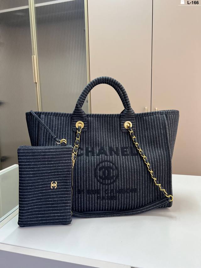 大P210 香奈儿沙滩包 任何搭配都能够轻松驾驭 低调有质感 容量也很可 l-166尺寸38×30