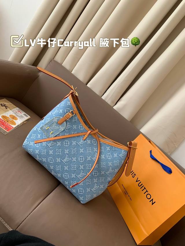 p180 牛仔Carryall |V新款，可斜挎、单肩。容量保证，敞口磁铁吸内扣取放平板小电脑非常方便，设计比Neverfull小巧、肩带够宽不那么勒;比Gra