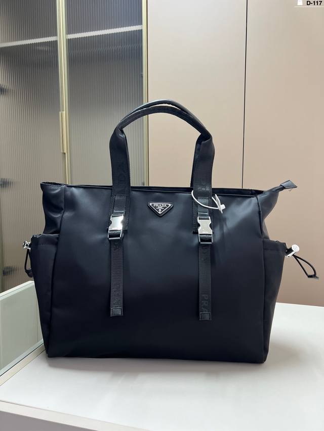 p190 普拉达购物袋 可盐可甜极致美感 时尚百搭上身可爱且魅力 d-117尺寸40×32 p190 普拉达购物袋 可盐可甜极致美感 时尚百搭上身可爱且魅力 d-117尺寸40×32