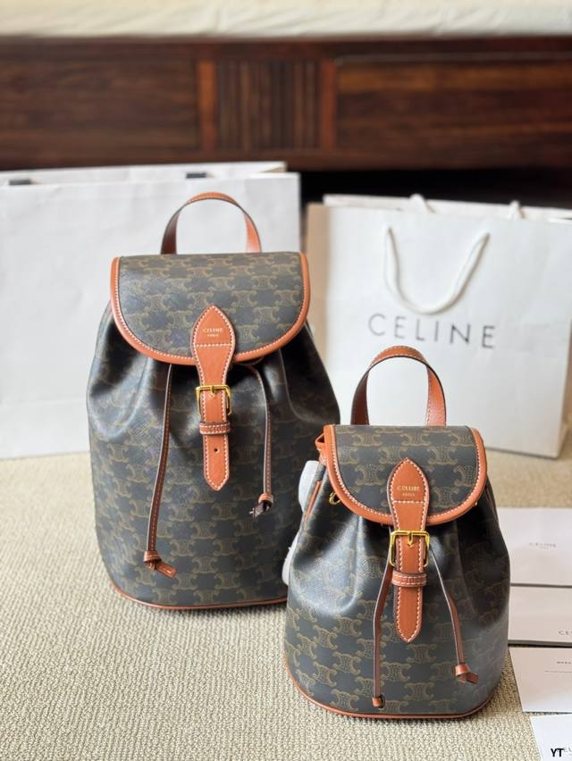 牛皮版本 P210/P180 size：大号23 28Cm 小号18 20Cm celine 老花双肩包新品 延续凯旋门 复古斜挎 ， 耐看经典印花一点都不老套