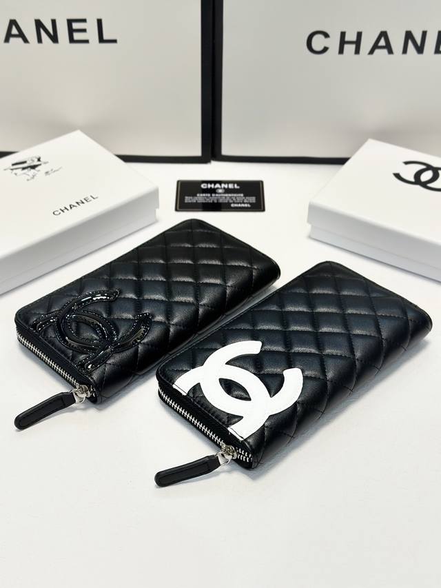 p150颜色 黑尺寸 19X10香奈儿爆款羊皮单拉链钱包款式经典做工精细耐磨耐用手感极佳