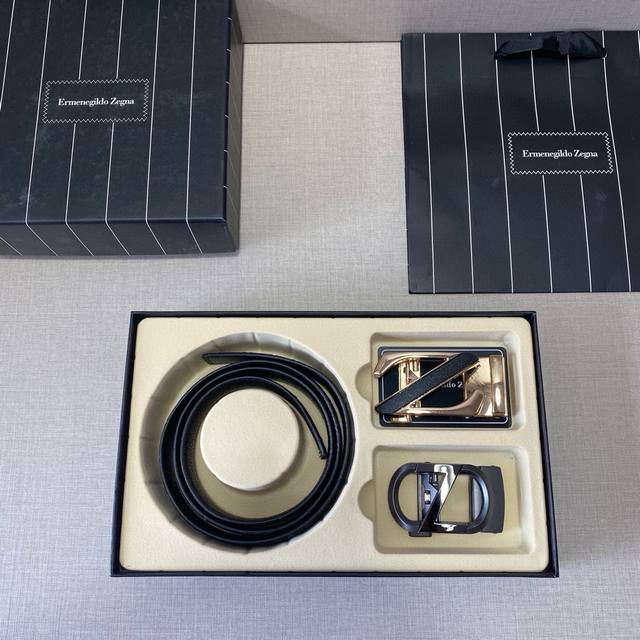 《杰尼亚皮带@爆款来袭》 原单品质、3.5Cm规格 、专柜对版头层牛皮、专柜同款 高真空电镀五金 扣头、长度可剪裁。自由搭配！配专柜全套包装 P150