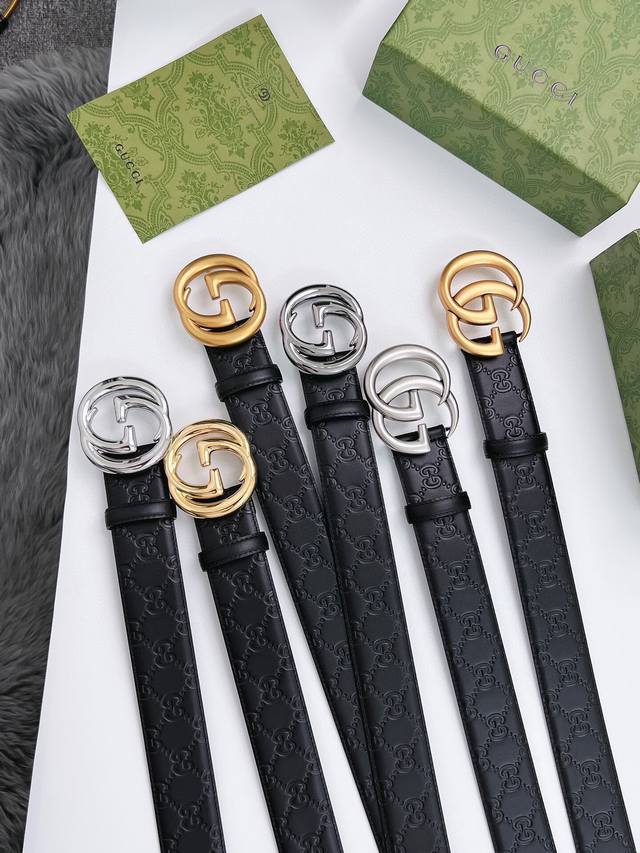 :P180-185之间不等，下单咨询联系【爱尚】接单号，认准爱尚接单号，谨防假冒人员 :经典永流传平时很少发这些“烂大街”的经典款，以为大家都看腻了，今日统一把