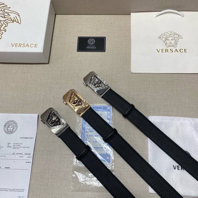 品牌：范思哲 P120 等级：定制牛皮、新款开模。带宽3.5厘米.油边精致 电脑车线 实物拍摄无修饰 上身效果超好、配专柜全套包装.送礼自带首选。 扣头：广州原