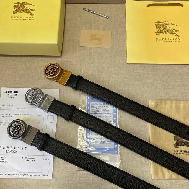 品牌：巴宝莉Burberry 广州原版扣 等级：一整张牛皮切割，头层原皮、新款开模。带宽3.5厘米.油边精致 ，实物拍摄无修饰 上身效果超好、.配专柜全套包装.