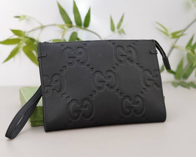 p180 古驰 官网同步 高版本 手拿包 全球轰抢单品 原单牛皮制作 质感超好 日常出门经典百搭 一眼万年的款 非市面普通货 贸易公司订单货 配全套包装礼品盒装