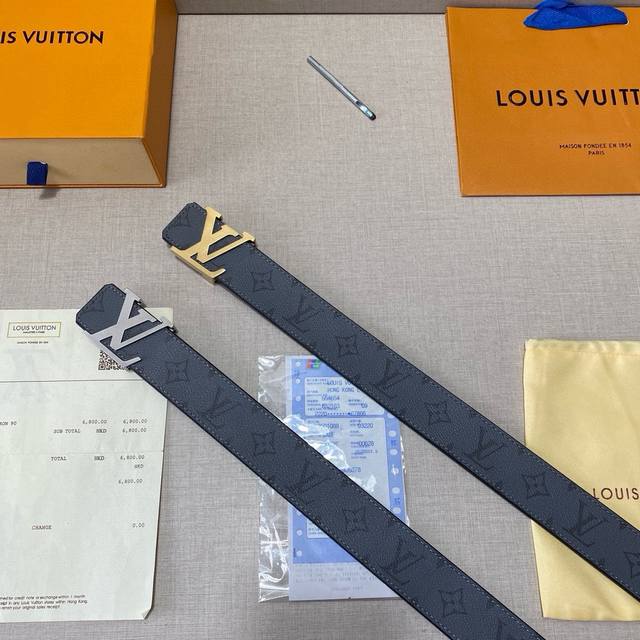 品牌：Lv路易威登 P190 等级：男士皮带.定制头层牛皮.双面可用。油边精致、官网同步新款 · 配专柜全套包装（送打眼针）长度不裁剪 扣头：钢扣 长度：100