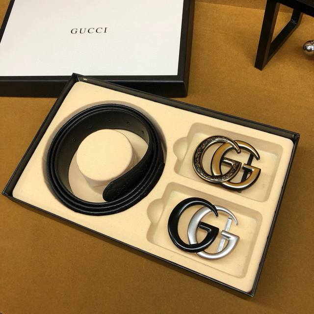g精品款 【☆双扣礼盒套装P150含礼盒】专柜有售 · Gucci专柜在售正品 · 此款采用头层牛皮制作 · 走线油边细致 · 正品开模 · 搭配广州原版扣经久