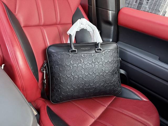 p210 高端货 “ Coach ”蔻驰公文包Coach蔻驰男士公文包 Beckett 33 时尚牛皮 老花紧凑型大容量 帆布配皮 公文包 大号 男款 顶级进口