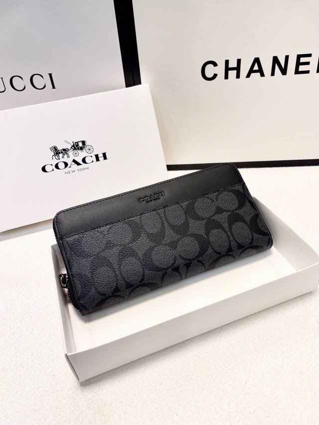 p160颜色 黑尺寸 19X10蔻驰专柜款原版牛皮专柜新宠做工精细内阁丰富有尽有低调奢华