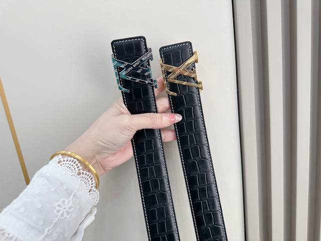 p 240 lv皮带 路易威登 Louis Vuitton (法国) 专柜品质 官网同步 宽度3.8Cm 精美钢扣头 此款 腰带 原版意大利双面进口小牛皮原版花
