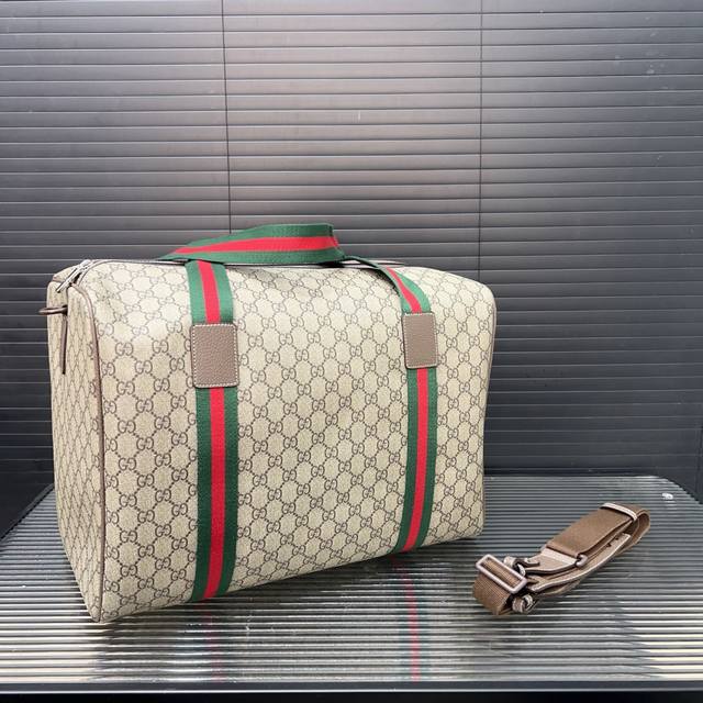 p360 Gucci 古奇 web Gg印花明星同款旅行袋 手提包袋 机场包 超大容积 采用原厂面料 实物拍摄 配送防尘袋 46 X 46 X 27 Cm。