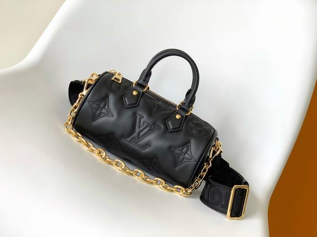 M59800黑色 M59827白色 顶级原单 本款 Papillon Bb 手袋以柔软衬垫牛皮革塑造精巧构型，再以刺绣工艺凝聚 Monogram 图案的经典气息