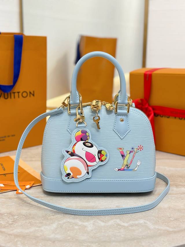 顶级原单 X Tm Alma Bb M14197蓝色 個性十足的標誌將這款復刻版Louis Vuitton X Murakami系列的經典Alma Bb手袋重新