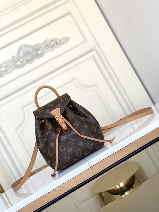 顶级原厂 M45516 M4 2 天然色Mini 于 冬季推出 Montsouris Bb 双肩包，以经典 Monogram 帆布和小牛皮塑造摩登袖珍构型，其搭